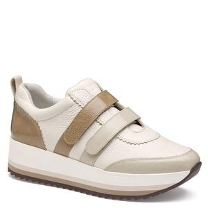 Johnston & Murphy Gracie Cream and Tan Women's Sneakers